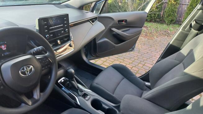 Toyota Corolla E-CVT 1.8Hybryda FV23% 46.9netto Aktywny Tempomat Climatronik Salon PL