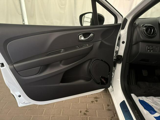 Renault Clio 0,9 TCe(90 KM) Limited Salon PL F-Vat