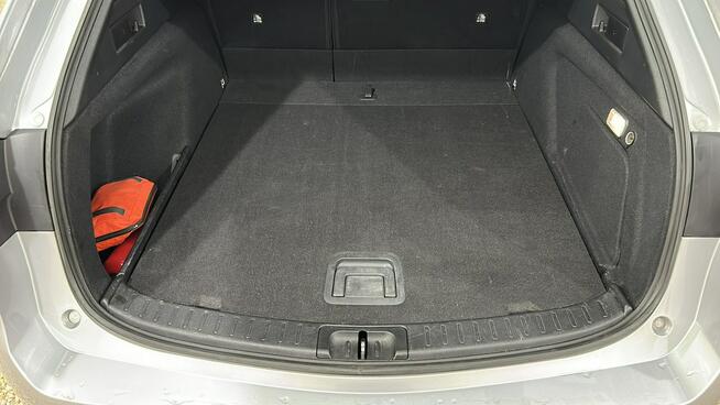 Toyota Corolla 2.0 Hybryda Comfort kombi