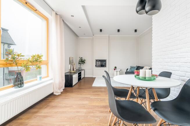 Wyjątkowe dwupoziomowe na zamkniętym osiedlu!