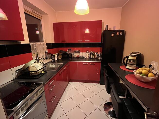 Mieszkanie 53 m²,2 pokoje, osobna kuchnia, balkon