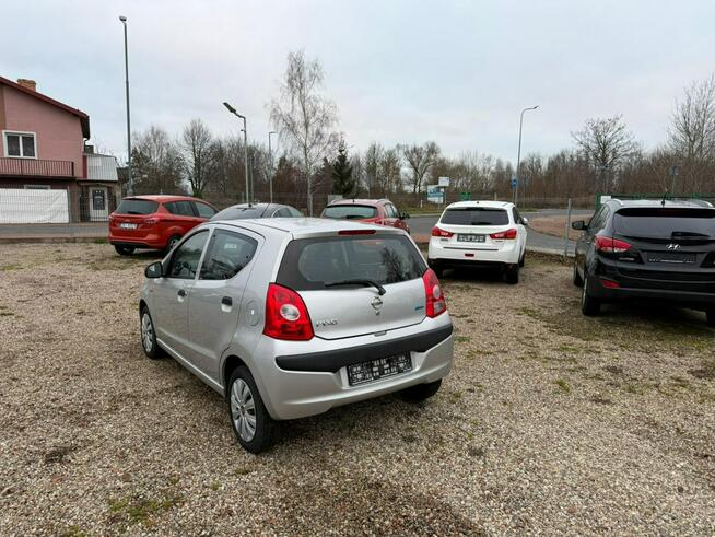 Nissan Pixo 2009 rok 1,0 Benzyna 68 KM Ładny Zadbany Samochód