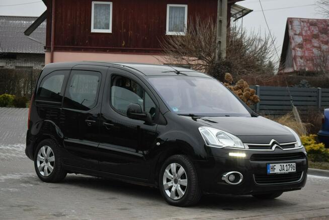 Citroen Berlingo 1.6 HDI Klima/ Oryginał Lakier/ Hak/ 2 KPL Kół/ Sprowadzony