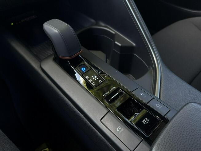 Toyota C-HR 1.8 HSD 140KM STYLE, salon Polska, gwarancja, FV23%