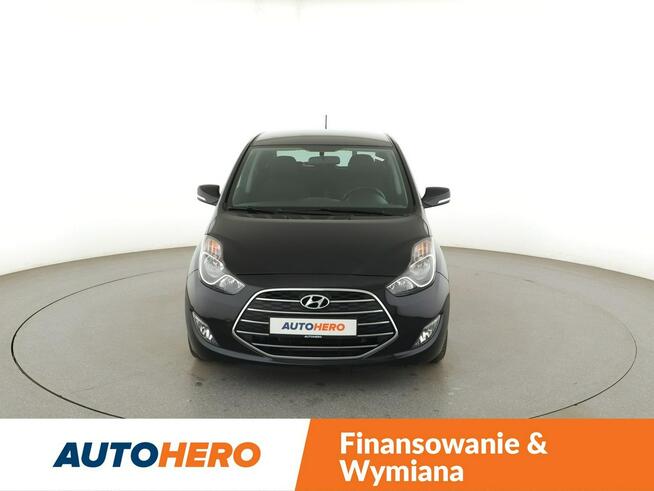Hyundai ix20 niski przebieg grzane fotele PDC klima-auto tempomat