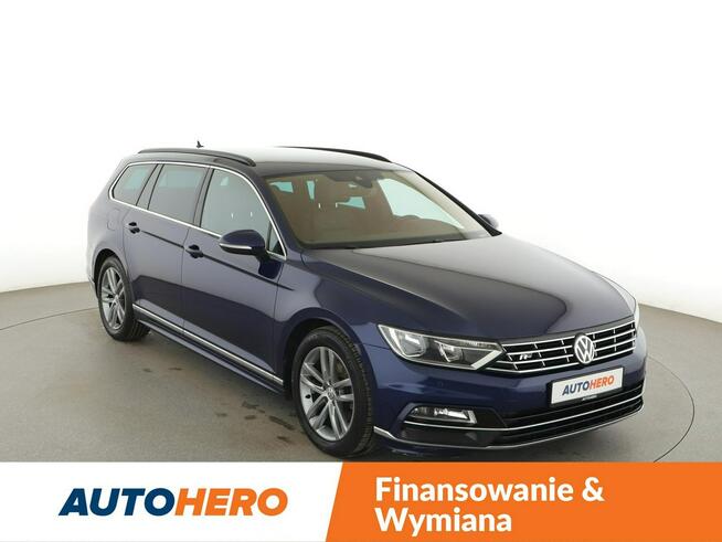 Volkswagen Passat R-Line DSG virtual cocpit navi klima auto (3 strefy) półskóra czujniki