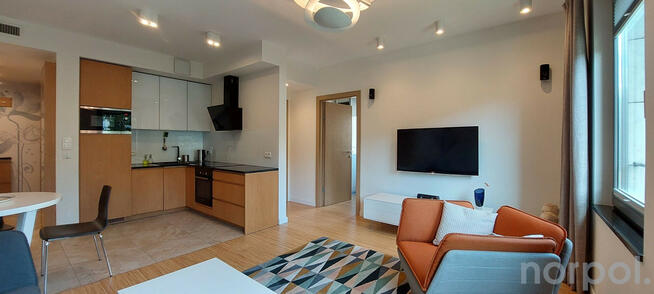 3 pokoje, klimatyzacja, basen, garaż, gym, sala kinowa, Angel Wawel, Sukiennicza