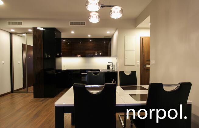 Angel Wawel, Sukiennicza, 52m2, klimatyzacja, parking, basen, siłownia, balkon