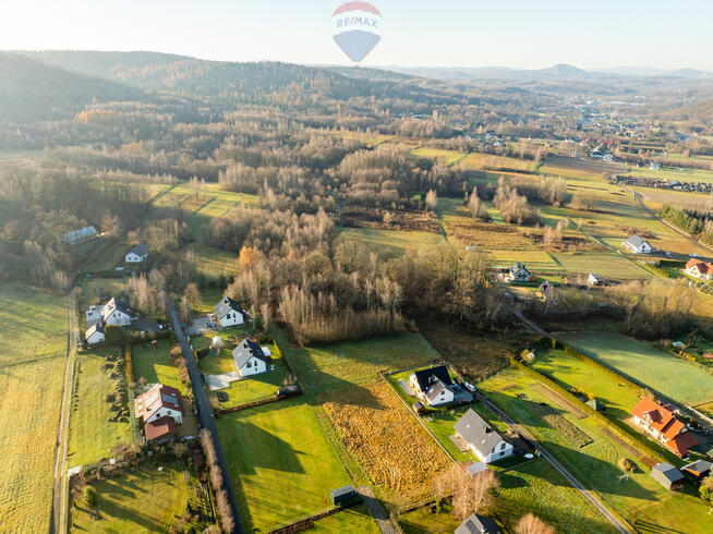 Krzywaczka - działka pod bliźniaka, dwa domy.