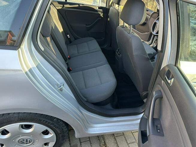 Volkswagen Golf CLIMAtic, drugie koła alufelgi, niezawodna benzyna, isofix, zadbany