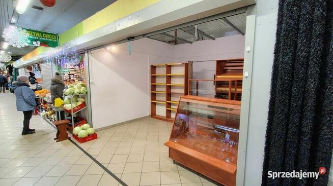 Do wynajęcia lokal handlowo-usługowy w Jaworznie