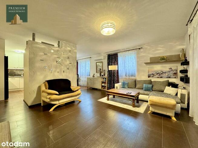 Dom wolnostojący - na przestronnej działce w Narwi.