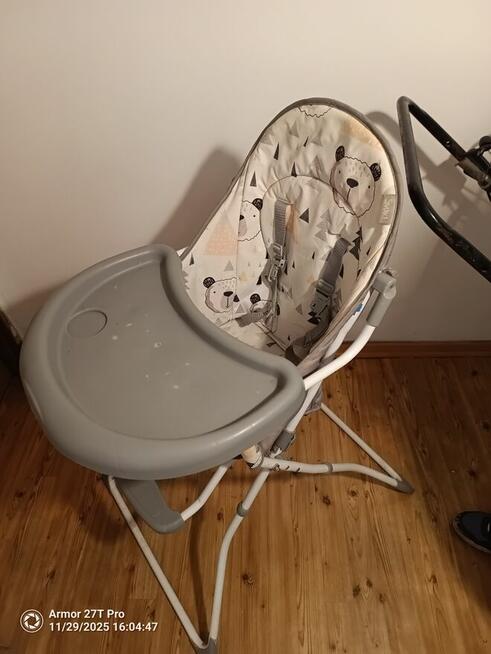 Fotelik do karmienia