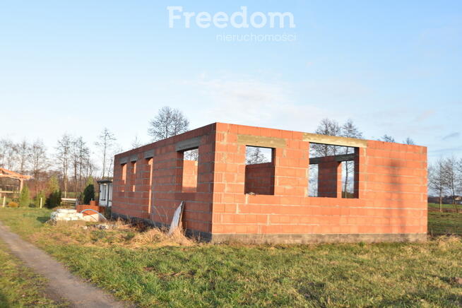 Dom w budowie do własnej aranżacji.