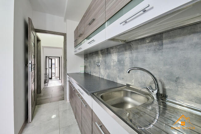 na parterze z balkonem po remoncie