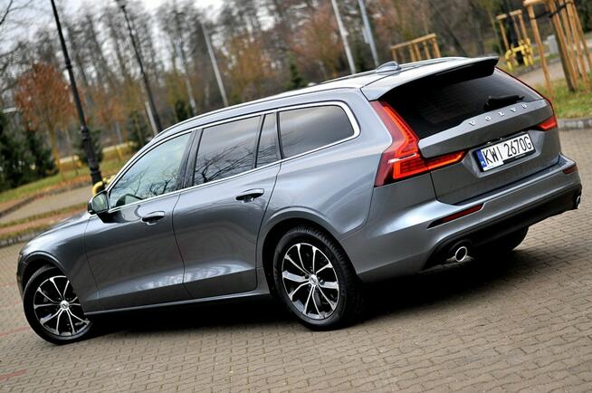 Volvo V60 _2.0 B4 197KM Full Led Navi Kamera Blis Serwis