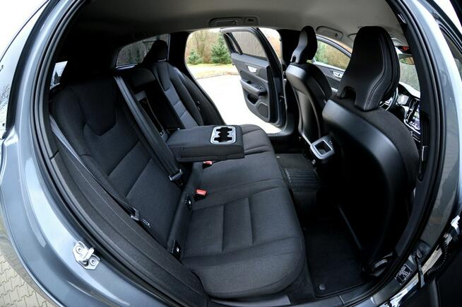 Volvo V60 _2.0 B4 197KM Full Led Navi Kamera Blis Serwis