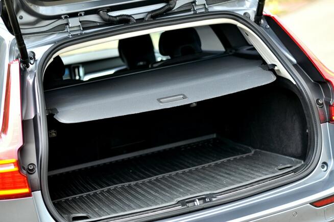 Volvo V60 _2.0 B4 197KM Full Led Navi Kamera Blis Serwis