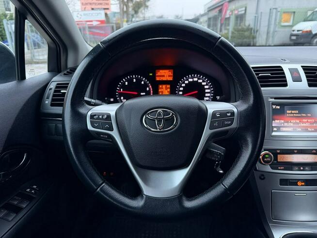 Toyota Avensis Bezwypadkowy Salon Polska FV VAT 23%