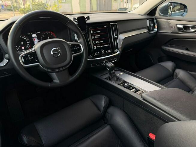 Volvo V60 Bezwypadkowy Pierwszy właściciel Salon Polska Drugi komplet kół FV 23%