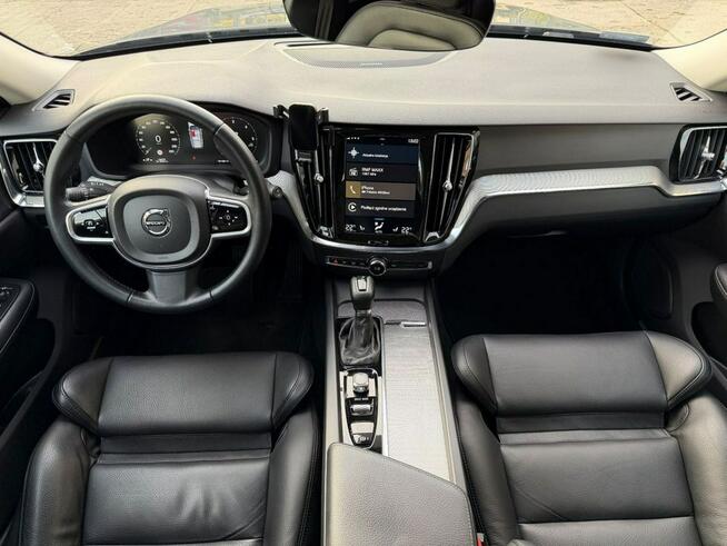 Volvo V60 Bezwypadkowy Pierwszy właściciel Salon Polska Drugi komplet kół FV 23%