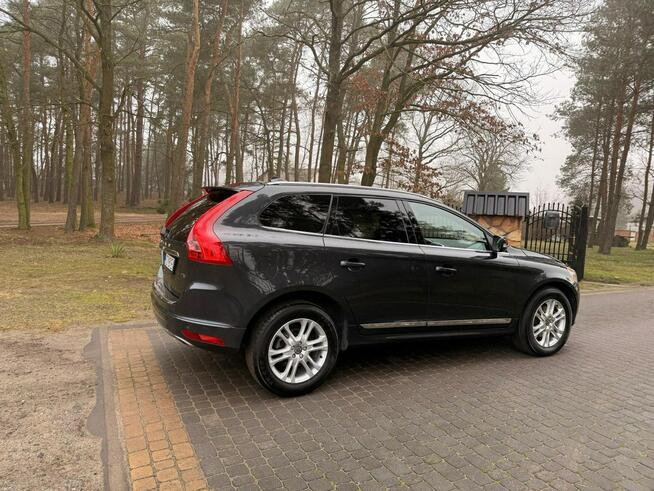 Volvo XC 60 2.0T5 245KM Automat 2015r. LED Skóra Panorama Blis Virtual Kamera