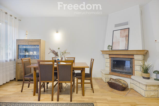 Dom szeregowy 5 pokoi, fotowoltaika Zalesie