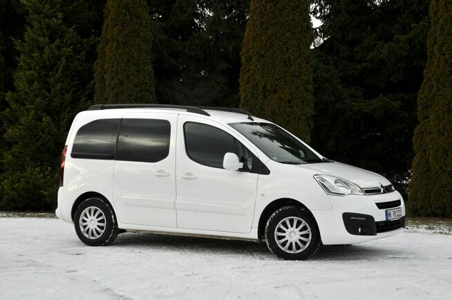Citroen Berlingo 1.6HDI(120KM)*Lift*Led*Navi*Kamera*Klimatronik*Parktr*Welur*Reling*ASO