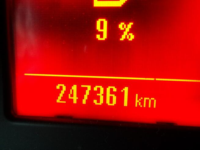 Opel Zafira sprzedam ładnego OPLA ZEFIRE z 2014r 1.6CDTI 136KM wer.BIZNES+