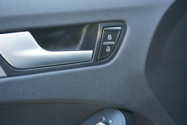 Audi A4 zarejestrowany, ubezpieczony, serwisowany w ASO