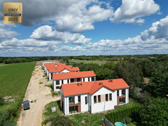 Dom Płochocin gm. Ożarów Mazowiecki,