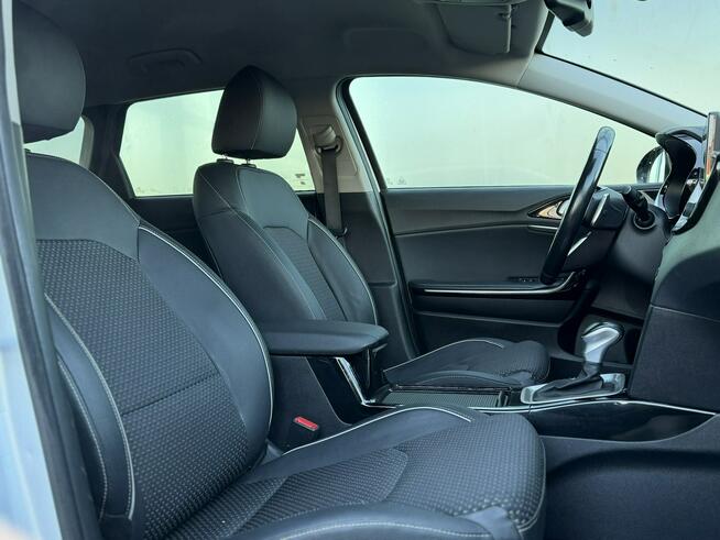 Kia Nowy Ceed PHEV 1.6 GDI 141 KM 6DCT Wersja Bussines Line SalonPL SerwisASO FV23%