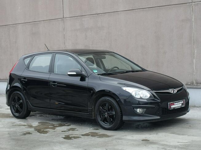 Hyundai i30 1.4 Ben.110KM/Klimatronik/Pół skóry/Grzane fotele/Tempomat