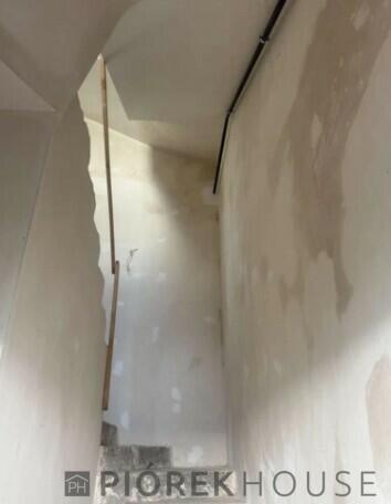 Dwupoziomowe mieszkanie na Wawrze