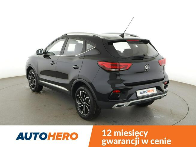 MG ZS Luxury automat niski przebieg skóra navi grzane fotele LED