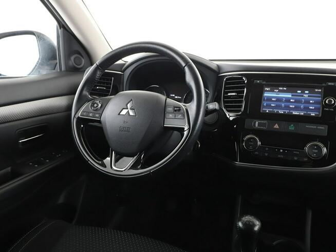 Mitsubishi Outlander kamera grzane fotele tempomat klima-auto