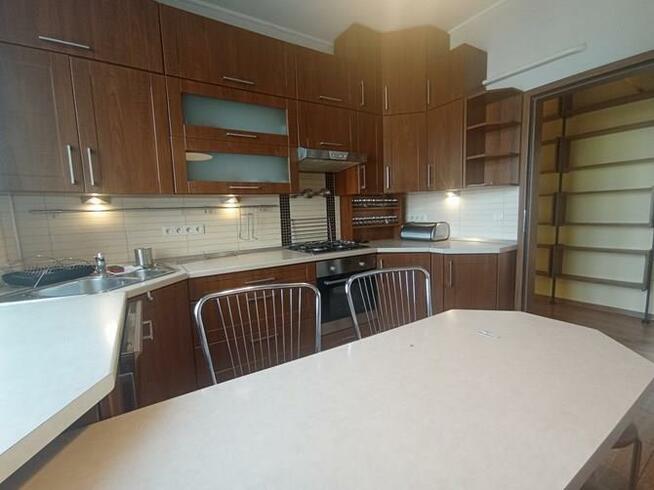 Mieszkanie w Centrum,3 pokoje,76m2,Pl. Dworcowy 8