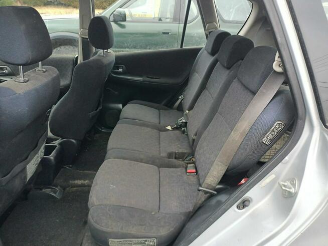 Toyota Corolla Verso 2.0 D-4D 90km 03r