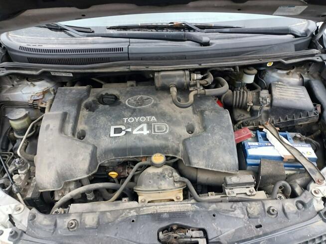 Toyota Corolla Verso 2.0 D-4D 90km 03r