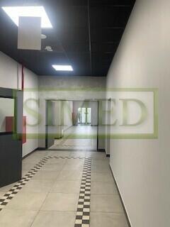 Luksusowe biuro w byłej fabryce Włochy 24h