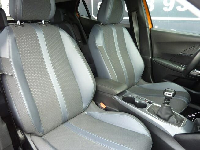 Peugeot 2008 1.5HDI 102 Ps*Navi*Kamera*klimatronik*Panorama*Półskóry*Niski Przebieg