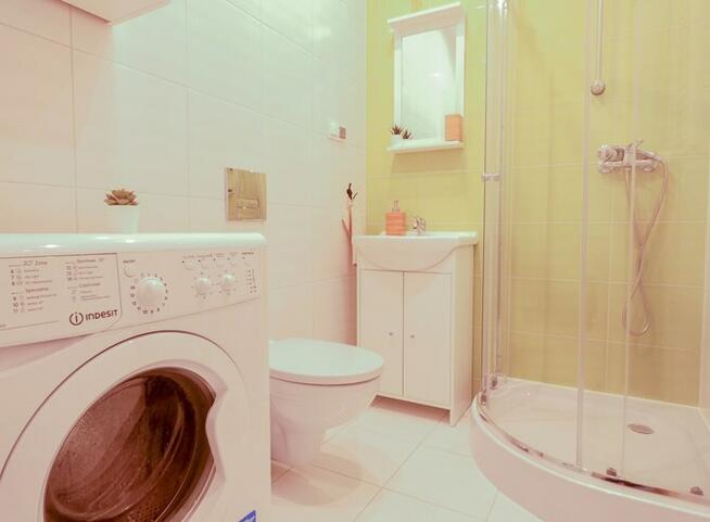 Jasny pokój z Internetem, Pleszowska 8A