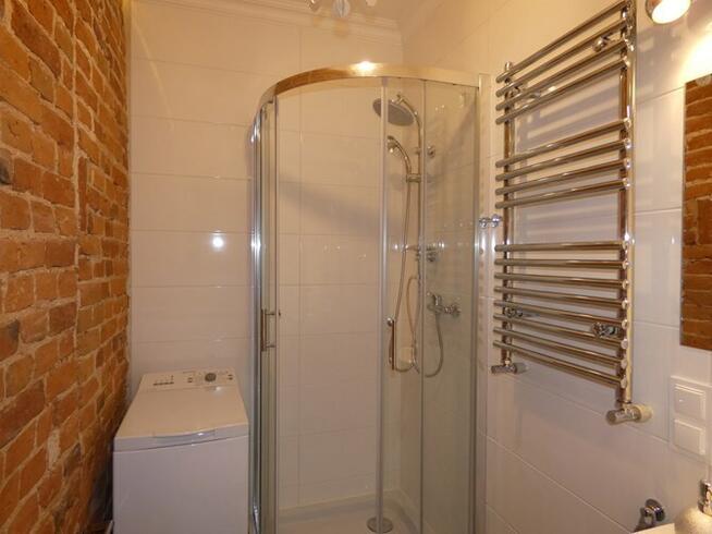 2 pokoje, świetna lokalizacja, 6 Sierpnia 37