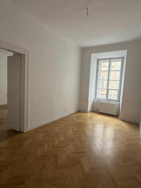 Lokal biurowy w Rynku Głównym 44,9m2