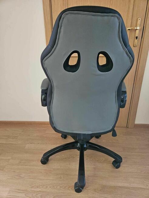 Sprzedam krzesło, skóra ekologiczna