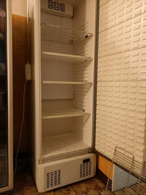 Szafa chłodnicza 320 L używana, sprawna.