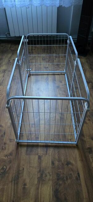 Kojec metalowy, łatwo rozkładany i składany dla zwierząt