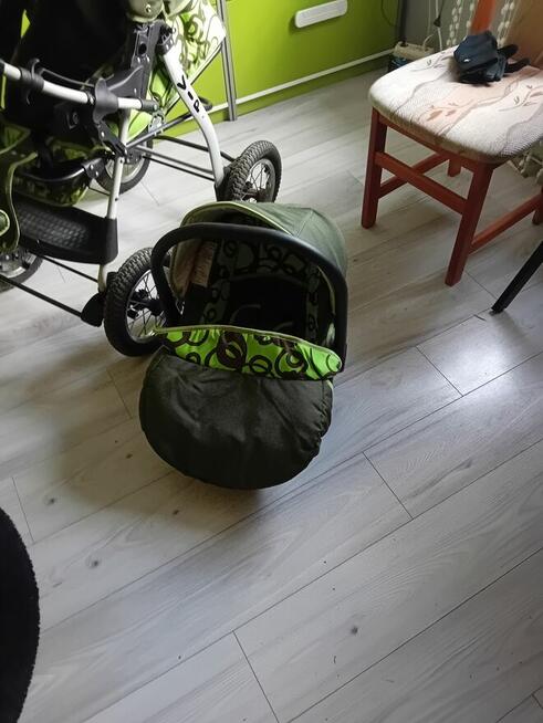 Sprzedam wózek dziecięcy