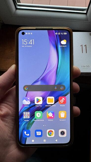 Xiaomi 11 Lite 5G. 8 GB Ram. 128 Gb pamięci (Ładowarka USB-C