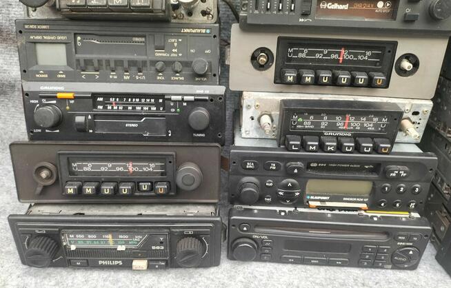 Stare radia samochodowe oldtimer klasyk aktualne